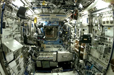 K.....z - Wnętrze modułu laboratoryjnego Destiny (ISS)



#sciencebitch #technika