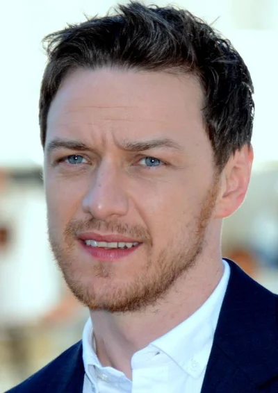 N.....u - @R2-D2: Albo James McAvoy XD