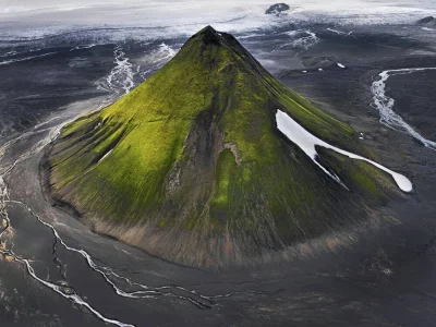 ColdMary6100 - Wulkan Maelifell na Islandii.
#fotografia #earthporn #kwp #kulturawpl...