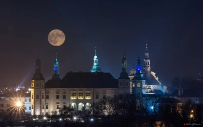 BongoRozsadku - Wczorajszy księżyc
Zdjęcie z facebooka Radio EM Kielce.
#kielce