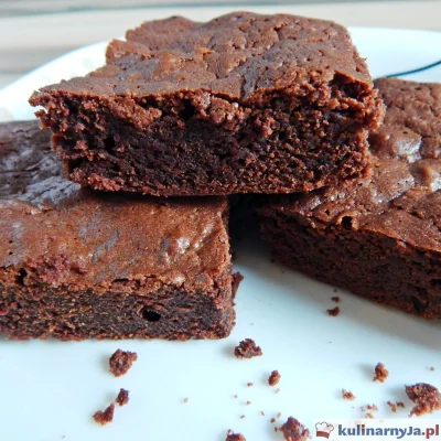 revvers - Brownie czekoladowe-zajadałem ( ͡º ͜ʖ͡º)
http://kulinarnyja.blogspot.com/2...