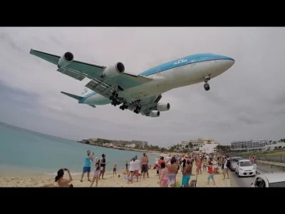 kuba70 - @kapitan_cebula: Samolot wycięty z jakiegoś filmiku z lądowania 747 KLMu na ...
