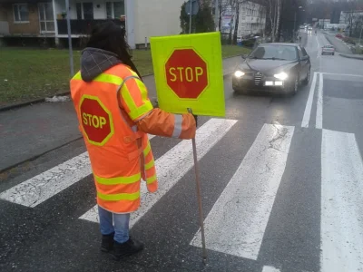 SpalaczBenzyny - > obowiązkowe odblaski albo kamizelka

@Ordinary: 

takie będą w...