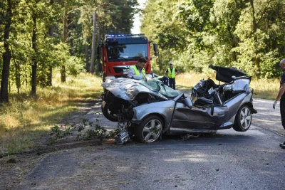 a.....a - Gość za kierownicą nie dał sobie i innym nawet ułamka szansy.