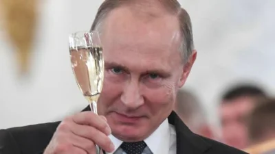 xniorvox - Nie lubię Putina, ale w sprawie Syrii jestem po jego stronie i cieszę się,...