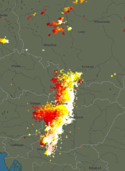 A.....y - @lukaszw_: @Snurq: też zrobiłem skrina, niby w/g antistorm.eu delikatnie si...