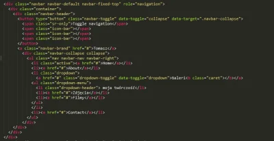 tomuho - #bootstrap #pytaniedoeksperta #webdesign #frontend 

dlaczego navbar nie w...