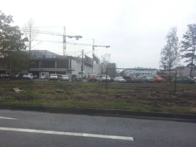 velles - Poradnik dotyczący zakładania firmy budowlanej widoczny w praktyce na parkin...