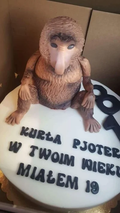 P.....z - Zamówiłem młodszemu bratu tort na urodziny ( ͡º ͜ʖ͡º)

#polak #heheszki #fo...