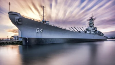 Rajtuz - Amerykański pancernik USS Wisconsin.
#militaria #militariaboners #okrety #m...