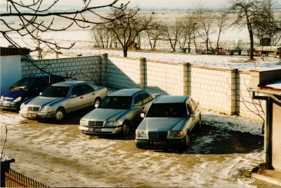 The_ZoltArR - (｡◕‿‿◕｡)
#czarneblachy #mercedes #motoryzacja