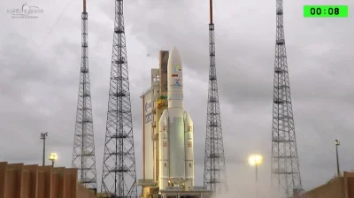 blamedrop - Start rakiety Ariane 5 ECA wraz z satelitami Intelsat 32e i Telkom-3S
14...