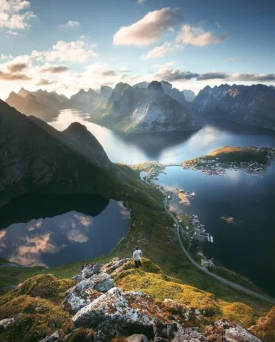 cheeseandonion - Lofoten. Norwegia


#fotografia #earthporn #ciekawostki #cheecontent