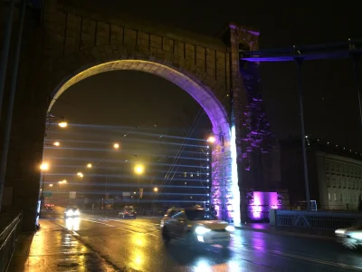 kanaah - Przy wjeździe na Most Grunwaldzki zamontowali pole siłowe O_o