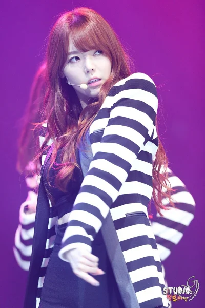 K.....o - #serri #dalshabet 

#koreanka