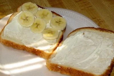 R.....m - Kanapka z majonezem i bananem FTW!



#wtfisthisshit