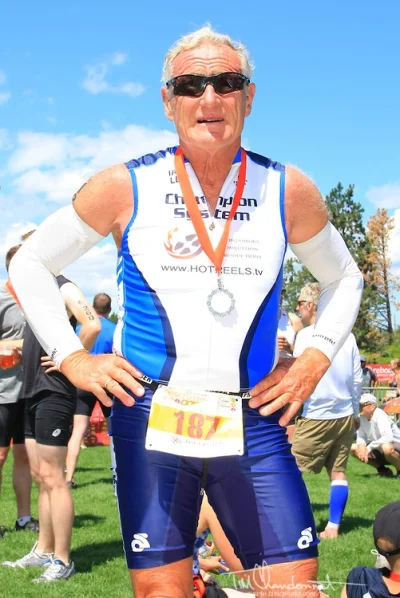 trebeter - Lew Hollander

W 2012r. ukończył Ironman i został najstarszą osoba która...