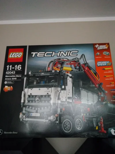 marcu56 - Świetny zestaw, będzie składane (⌐ ͡■ ͜ʖ ͡■)
#lego #legotechnic #chwalesie