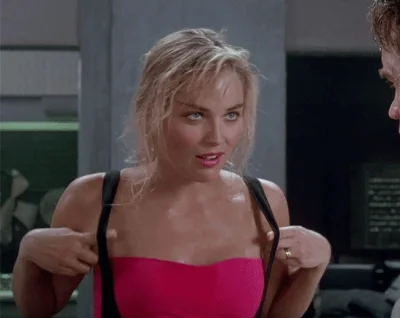 f.....s - Sharon Stone - Total Recall (1990)

#SharoeStone #ladnapani #gif #oczybon...