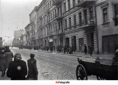 kuzyn1910 - Ulica Nowomiejska 77 lat temu i dziś. Jest to obszar tzw. zaginionego kwa...