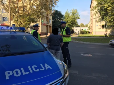 kubaklodz - Potrącił mnie taksówkarz na przejściu dla pieszych... nie przyjął mandatu...