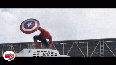 saint - ( ͡°( ͡° ͜ʖ( ͡° ͜ʖ ͡°)ʖ ͡°) ͡°)
#gif #kino #film #marvel #heheszki #humor #h...