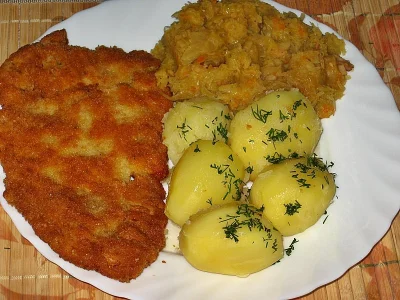 fazjoszi - @pogop: Schabowy , kapusta kiszona na ciepło i brambory (｡◕‿‿◕｡)