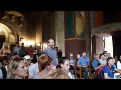 Jossarian - Wakacje 2017. Śpiew diakona wewnątrz katedry ormiańskiej we Lwowie: