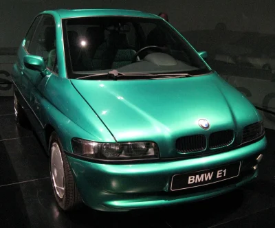FrauWolf - BMW E1

#najbrzydszeautaswiata