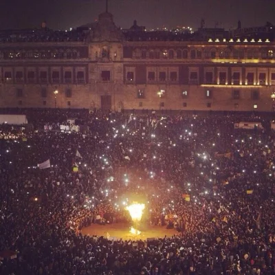 Hark - Marsz w Meksyku (mieście) w ramach niezadowolenia z obecnej władzy.

#polityka...