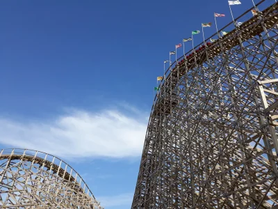 Trollinsky - #irlandia #rollercoster dwa plusy i wyskakuje z pędzącego wagonika (⌐ ͡■...