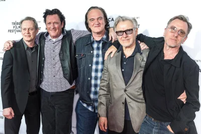 Danny33 - Od lewej
Steve Buscemi, Michael Madsen, Quentin Tarantino, 
Harvey Keitel...