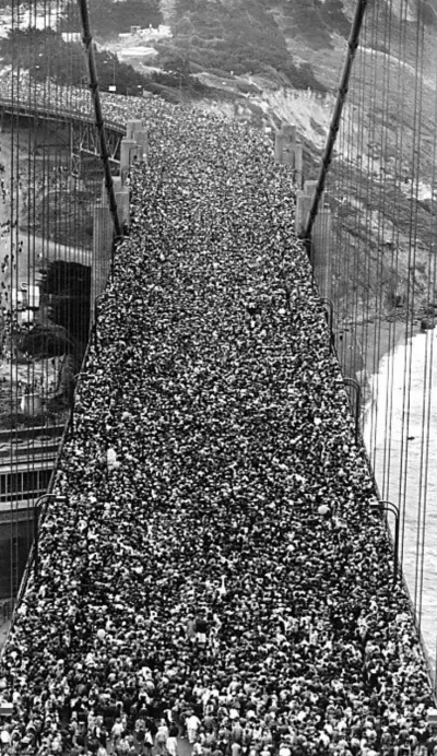 bauagan - Otwarcie mostu Golden Gate , San Francisco 1937r.

#mosty #fotohistoria