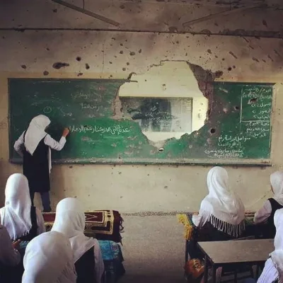 n.....t - Pierwszy dzień szkoły. 
Palestyna, Gaza.

#fotografia #ciekawostki