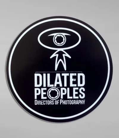 c.....Q - @Smieszeg_Kiler: Możliwe że tu chodziło o logo Dilated Peoples(pic). Gdzieś...