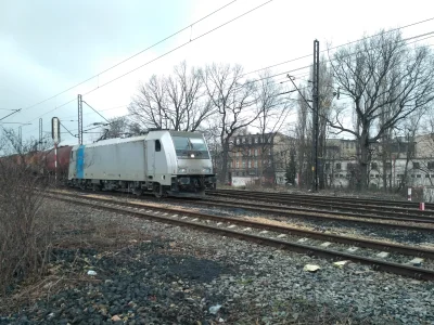 sylwke3100 - Pociąg się przejeżdża przez stację Siemianowice w kierunku Dąbrówki Małe...