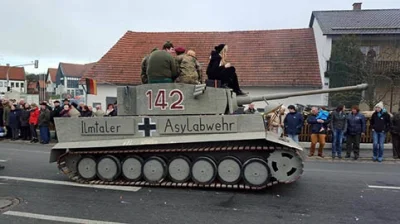 hasser - Jak się później okazało ? To trzeba biegłym z zakresu konstrukcji broni żeby...