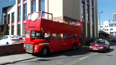 superduck - Prawilny #doubledecker na jakiejś akcji reklamowej. Dziś wyniki matur wię...