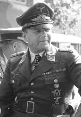 krulwypokuIgB6 - Erhard Milch
Właściwie to feldmarszałek Erhard Milch, Członek NSDAP...