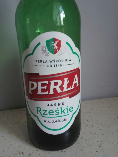 Beryl_88 - Piję na kaca. Nie czuję smaku.
#pijzwykopem #perla #piwo #kacmodrercaniema...