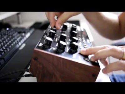 A.....7 - "Twoja stara 32" czyli #moog mother 32 w akcji. Niesamowity #syntezatory. T...