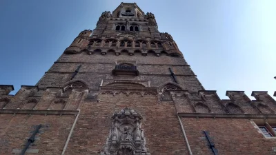Wujek_Fester - Pamiętacie Mirki ta wieżę z filmu "In Bruges" przetłumaczonego kulawo ...