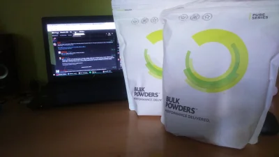 sfulus - Dostałem właśnie przesyłkę z białkiem WPC od #bulkpowders. 
Smak czekoladowe...