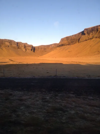 wicek654 - Pozdro z Islandii Mirki #islandiaconnect #zokna