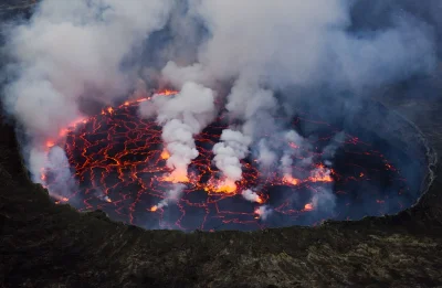 Sensitive - Jezioro lawowe, Nyiragongo, Demokratyczna Republika Konga


 Jedyny na św...