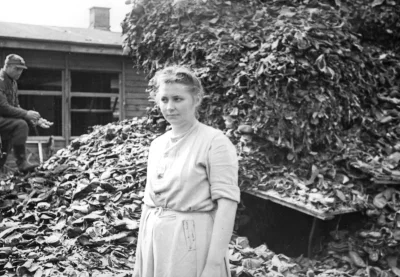 w.....s - 24 Maj 1946r fot.PAP Mikołaj Sprudin. Nadzorczyni Jenny Wanda Barkmann z KL...