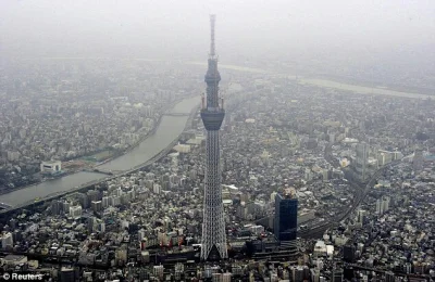 gumioki - 29 lutego 2012r zakończyła się budowa najwyższej wieży telewizyjnej na świe...
