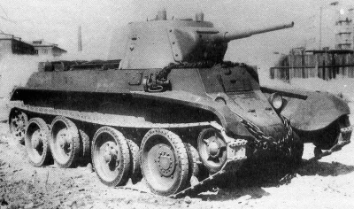 Sandman - #sprzetwojenny 

BT-7, radziecki szybki czołg lekki produkowany w latach ...