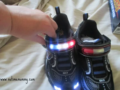 N.....i - Policja powinna nosić buty ze świecącą podeszwą, którą by aktywowali kiedy ...