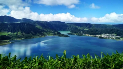 segment - Sete de Cidades. Taki mały trekking 21km wokół dwóch jeziorek. W komentarzu...